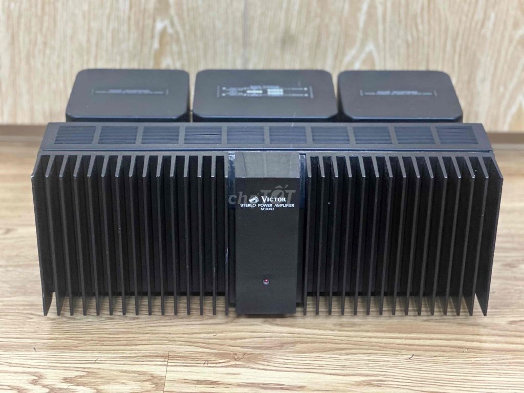 Pow Victor M-3030 hàng bãi về nguyên rin. Mua bán Tivi, Âm thanh tại Quận Hải Châu Đà Nẵng được đăng bởi Dũng Audio hình 1