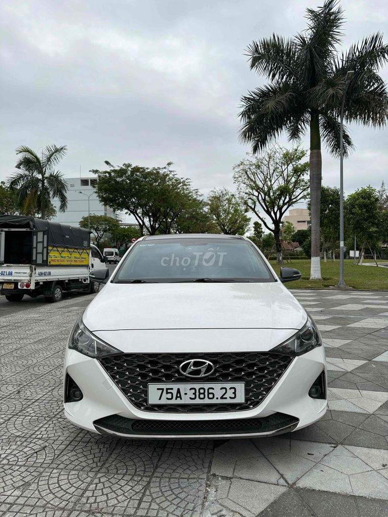 Hyundai Accent 2023 1.4 MT - 60000 km