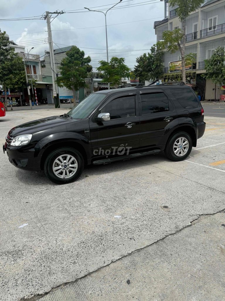 Ford Escape 2010 XLS 2.3L 4x2 AT - 118000 km. Mua bán Ô tô tại Thành phố Dĩ An Bình Dương được đăng bởi Ôtô cũ bình dương hình 3