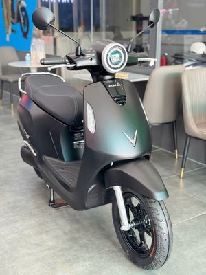 VINFAST EVO GRAND LITE_2 PIN CHẠY 200KM/1 LẦN SẠC. Mua bán Xe máy tại Quận Phú Nhuận Tp Hồ Chí Minh được đăng bởi VinFast Official Store