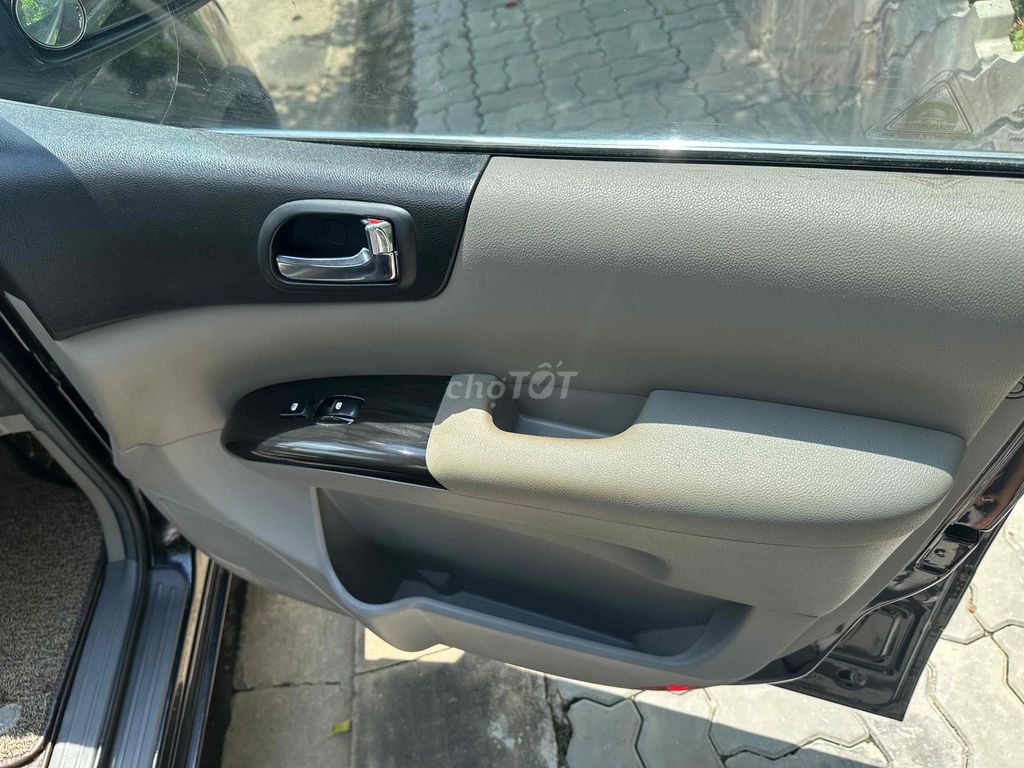 Kia Carnival 2010 - 155 km đời 2010 fom mới xe đẹp. Mua bán Ô tô tại Quận 8 Tp Hồ Chí Minh được đăng bởi Nguyễn Văn Tâm hình 17