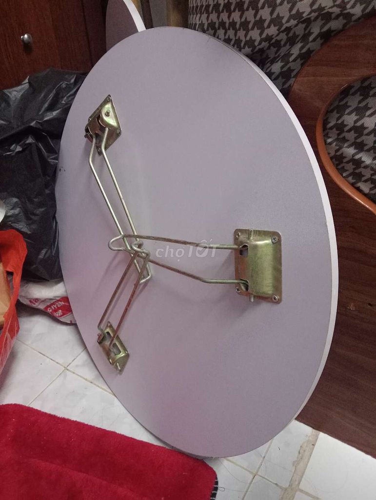 Bàn xếp gọn 60cm x 40cm trắg. Mua bán Bàn ghế tại Thành phố Vĩnh Long Vĩnh Long được đăng bởi ms Hien hình 1
