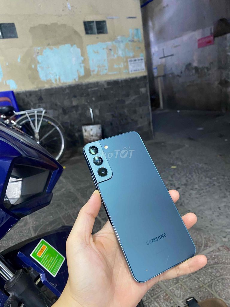 Samsung S22 Plus 128GB Xám 2 sọc. Mua bán Điện thoại tại Quận 8 Tp Hồ Chí Minh được đăng bởi Minh hình 1