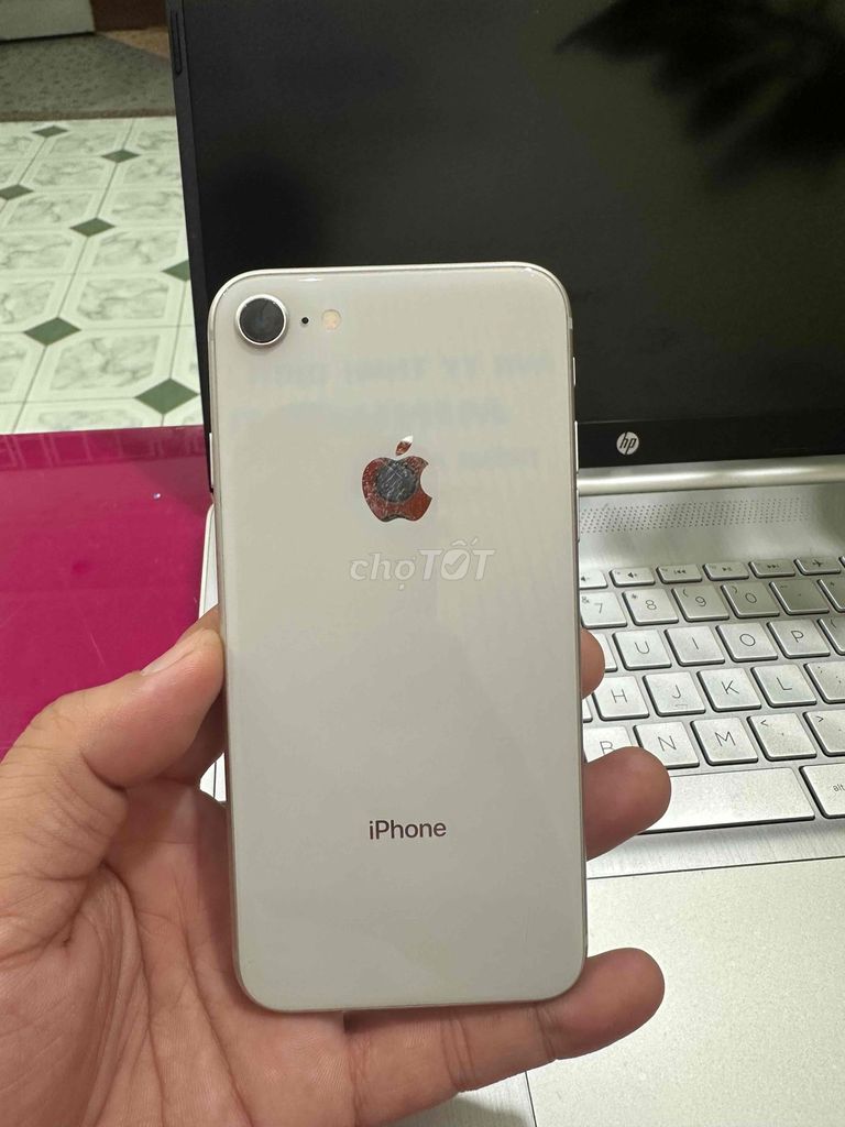 Apple iPhone 8 64GB Trắng. Mua bán Điện thoại tại Quận Gò Vấp Tp Hồ Chí Minh được đăng bởi Mr Duong hình 1