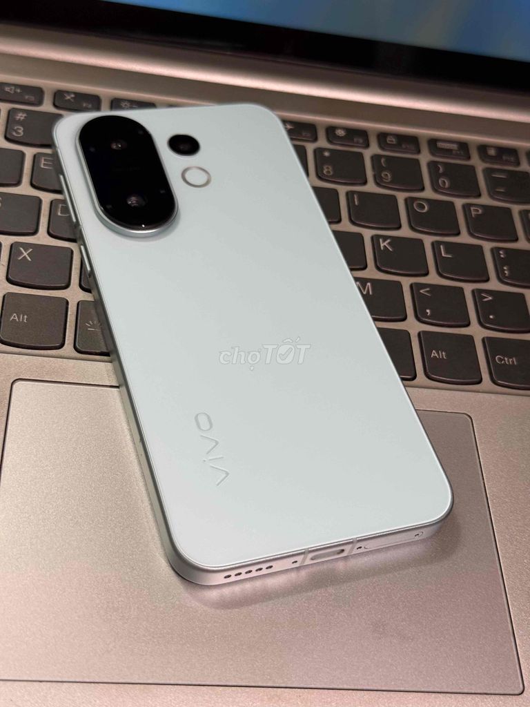 Vivo S30 Pro Mini 12/256GB zin đẹp pin 100%. Mua bán Điện thoại tại Quận Bình Tân Tp Hồ Chí Minh được đăng bởi PK UY TÍN hình 1
