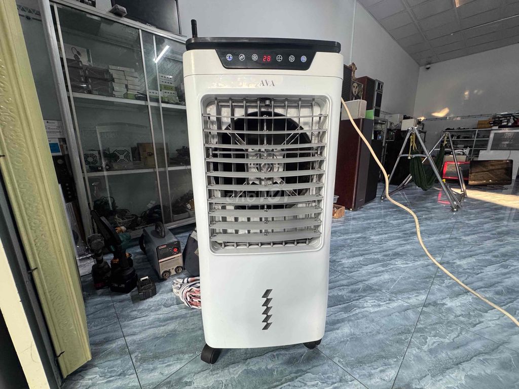 Quạt hơi nước Kangaro Trắng. Mua bán Quạt tại Thành phố Bến Tre Bến Tre được đăng bởi LongTong hình 1