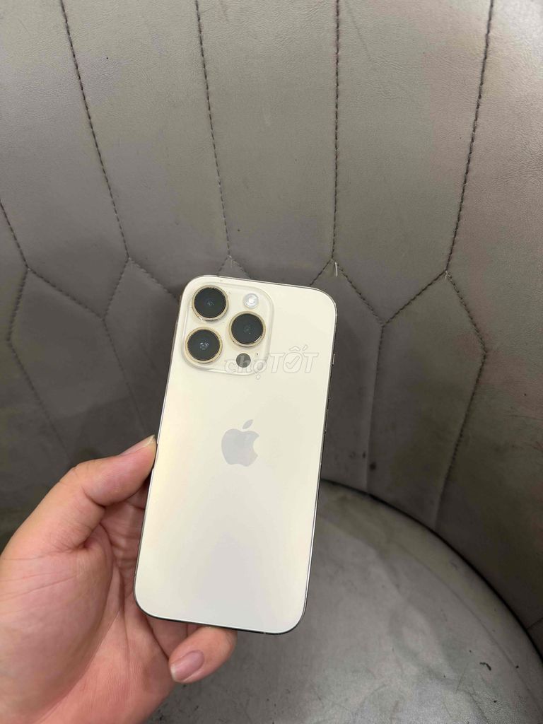 14 Pro , 256gb , Full zin , hỗ trợ nợ xấu. Mua bán Điện thoại tại Quận Ngũ Hành Sơn Đà Nẵng được đăng bởi Lý Hùng  hình 1