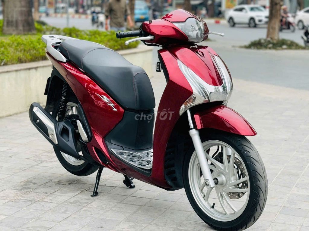 HONDA SH 150I ĐỎ MÁY NGUYÊN BAO SANG TÊN. Mua bán Xe máy tại Quận Nam Từ Liêm Hà Nội được đăng bởi Hoàng Lan hình 3