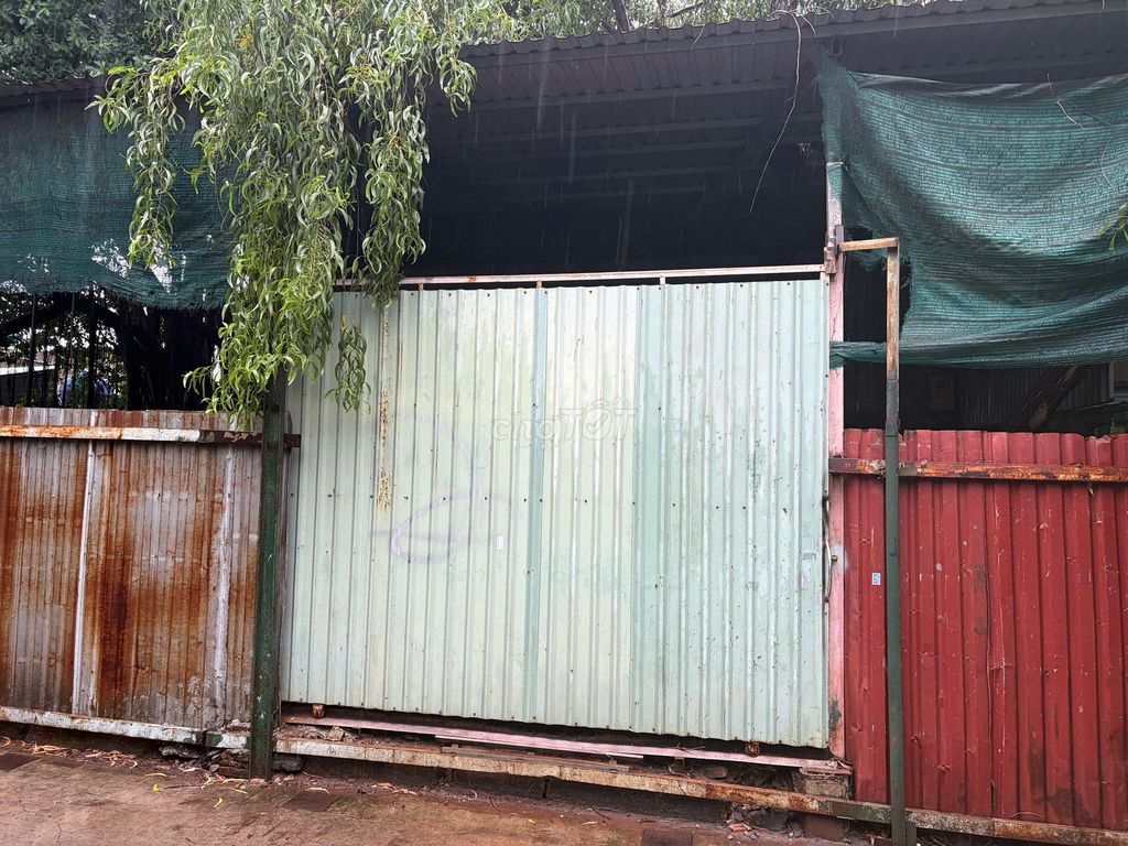Cho thuê nhà xưởng diện tích 160m