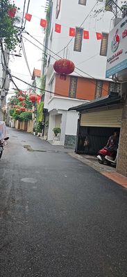 nhà dân xây, gần khu hành chính quận long biên, giá đầu tư, ngõ thông,. Mua bán nhà ở tại Quận Long Biên Hà Nội được đăng bởi Miềnvu