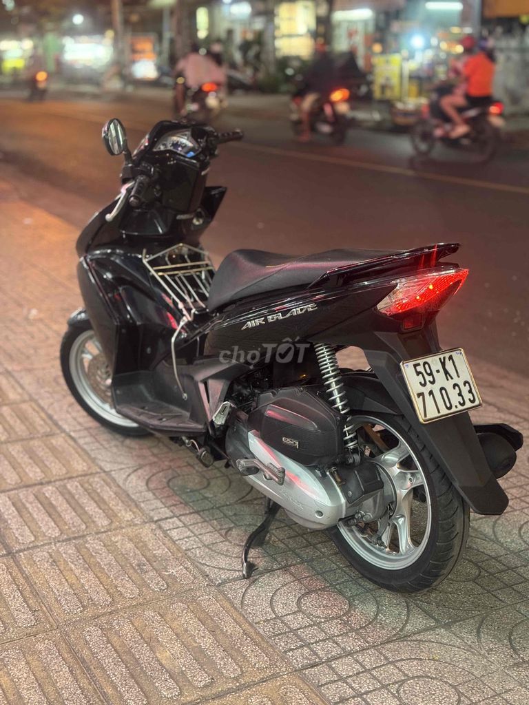 HONDA AIR BLADE 125 DK 2014 chính chủ. Mua bán Xe máy tại Quận Bình Tân Tp Hồ Chí Minh được đăng bởi xe máy TÂN TIẾN LỘC 1 hình 5