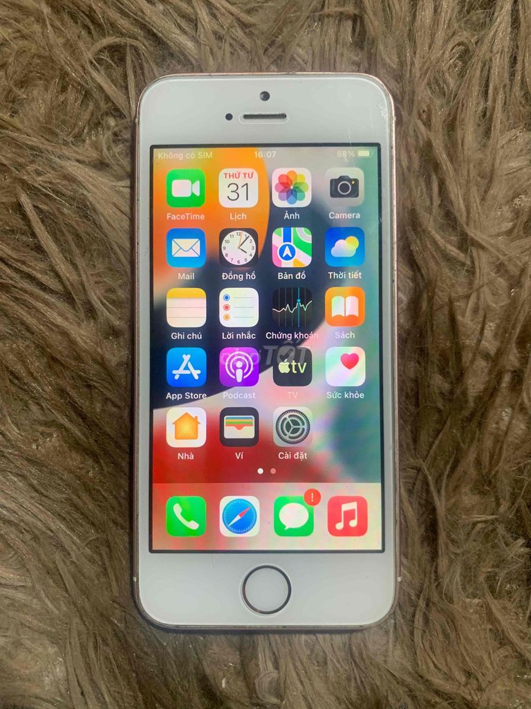 Apple iPhone SE 32GB. Mua bán Điện thoại tại Quận Cầu Giấy Hà Nội được đăng bởi Lã Quang Định hình 1
