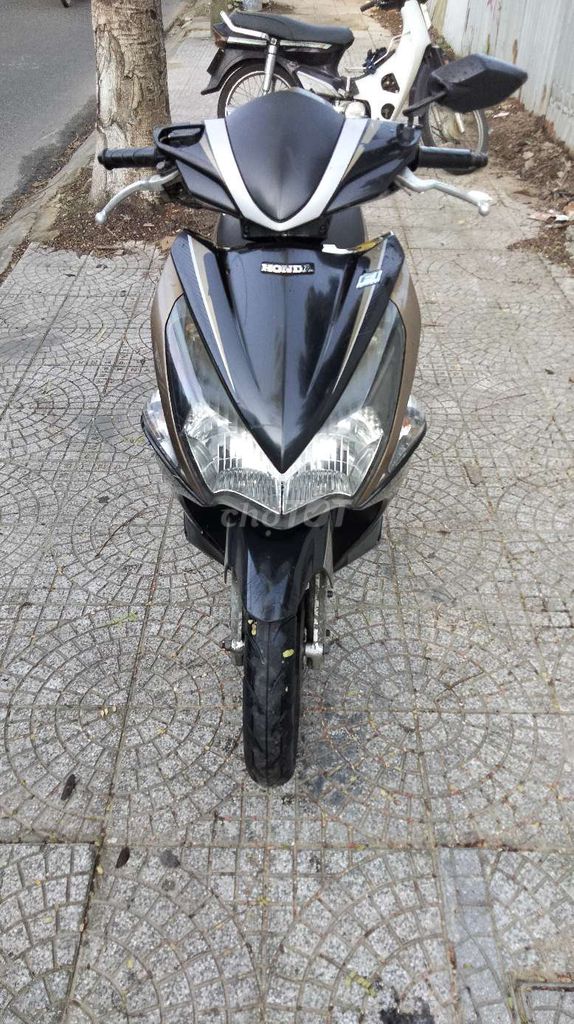 Honda Air Blade черный, бронзовое золото
