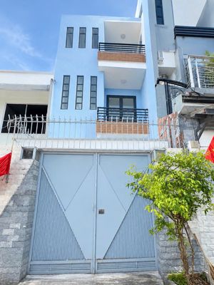 Аренда · 4 комн. · 64 м² · Quận Tân Phú, ул. Đường Tân Quý