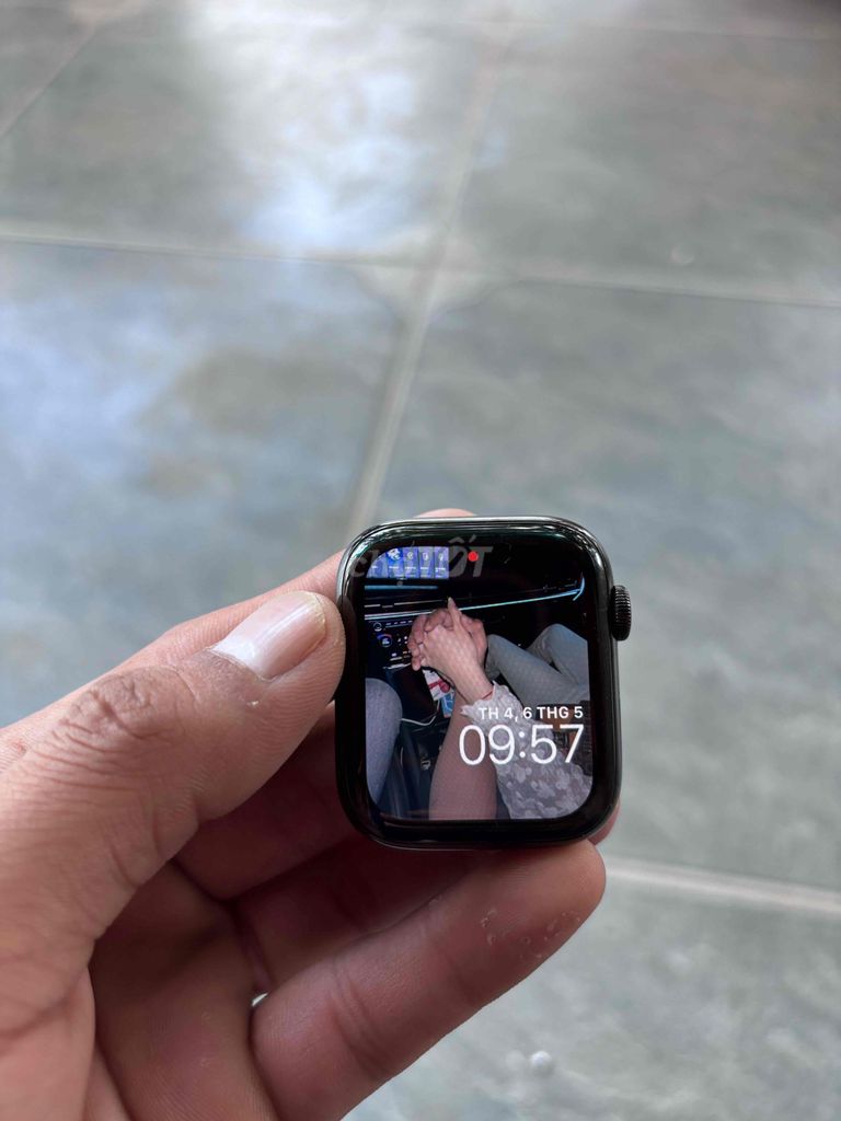 Apple Watch Series 5 44mm Thép. Mua bán Thiết bị đeo thông minh tại Thành phố Thuận An Bình Dương được đăng bởi Hiếu Vlogs hình 1