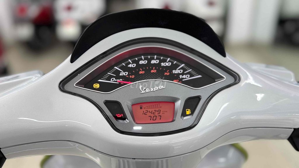Vespa Sprint Model Tech 2025 xe đẹp chính chủ. Mua bán Xe máy tại Quận Phú Nhuận Tp Hồ Chí Minh được đăng bởi VESPA  PIAGGIO BẢO HƯNG Vespa cũ trả góp  hình 4
