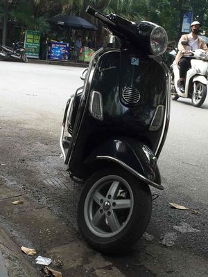 cần thanh lý xe vespa lx 150 nguyên bản chính chủ. Mua bán Xe máy tại Quận Tây Hồ Hà Nội được đăng bởi Phương thao