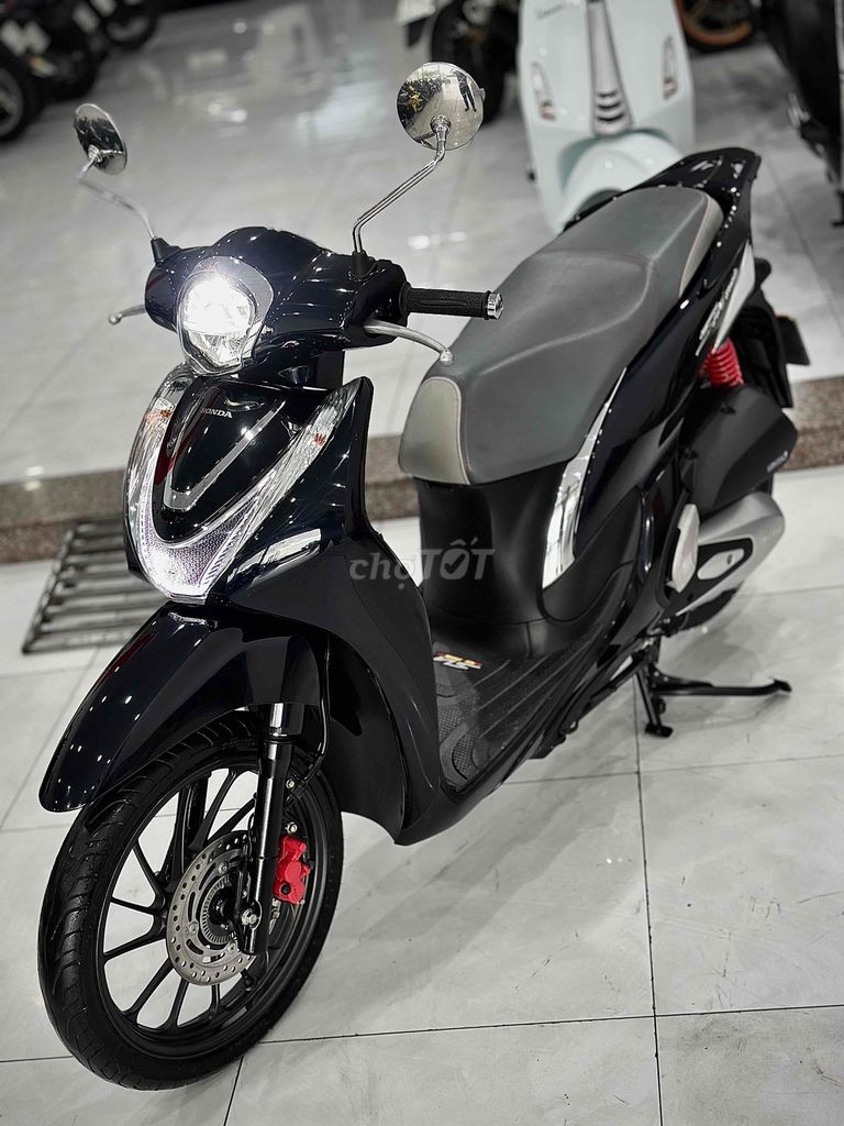 Shmode 2024 ABS Odo6k Lướt ( Hỗ trợ Trả GÓP ) 🔥🔥. Mua bán Xe máy tại Thị xã Phú Mỹ Bà Rịa - Vũng Tàu được đăng bởi Cửa Hàng Xe Máy Phú Mỹ hình 1