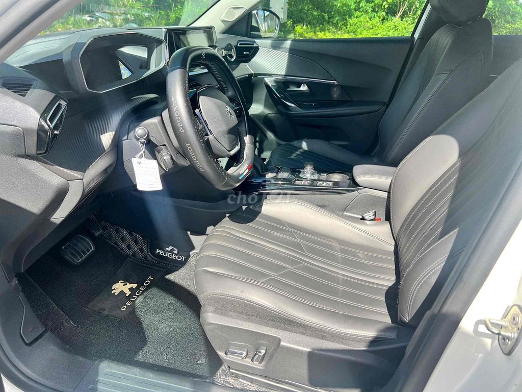 Peugeot 2008 2021 1.2 GT-Line - 62.000km Hãng. Mua bán Ô tô tại Quận Cái Răng Cần Thơ được đăng bởi Xe Hơi Cần Thơ hình 9