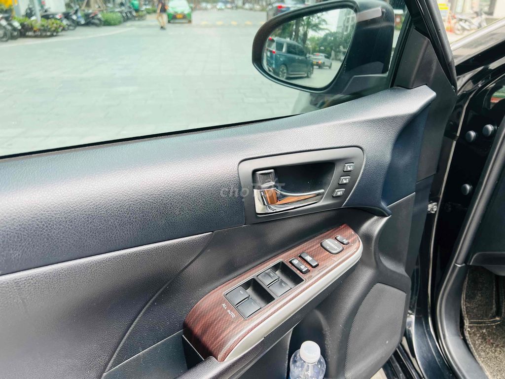 Toyota Camry 2.5Q 8 vạn km zin xuất sắc 100%. Mua bán Ô tô tại Quận Hai Bà Trưng Hà Nội được đăng bởi Hải Trần hình 8