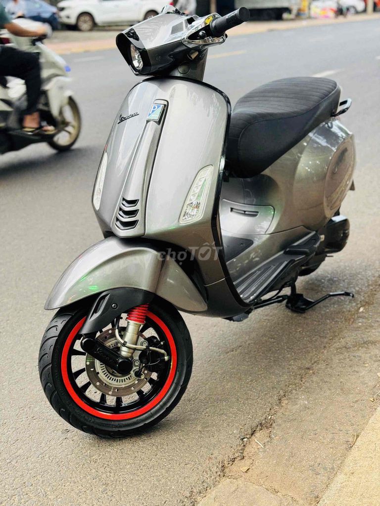 Vesspa 150cc /2021 ( Bao tên chinh chu bs đep ). Mua bán Xe máy tại Thành phố Buôn Ma Thuột Đắk Lắk được đăng bởi Ngô quốc Việt  hình 3