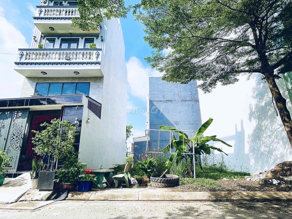 BÁN ĐẤT 80,4M2-LÊ VĂN LƯƠNG- RẠCH TÔM- GIÁ 3,2TỶ THẤP NHẤT KHU NÀY