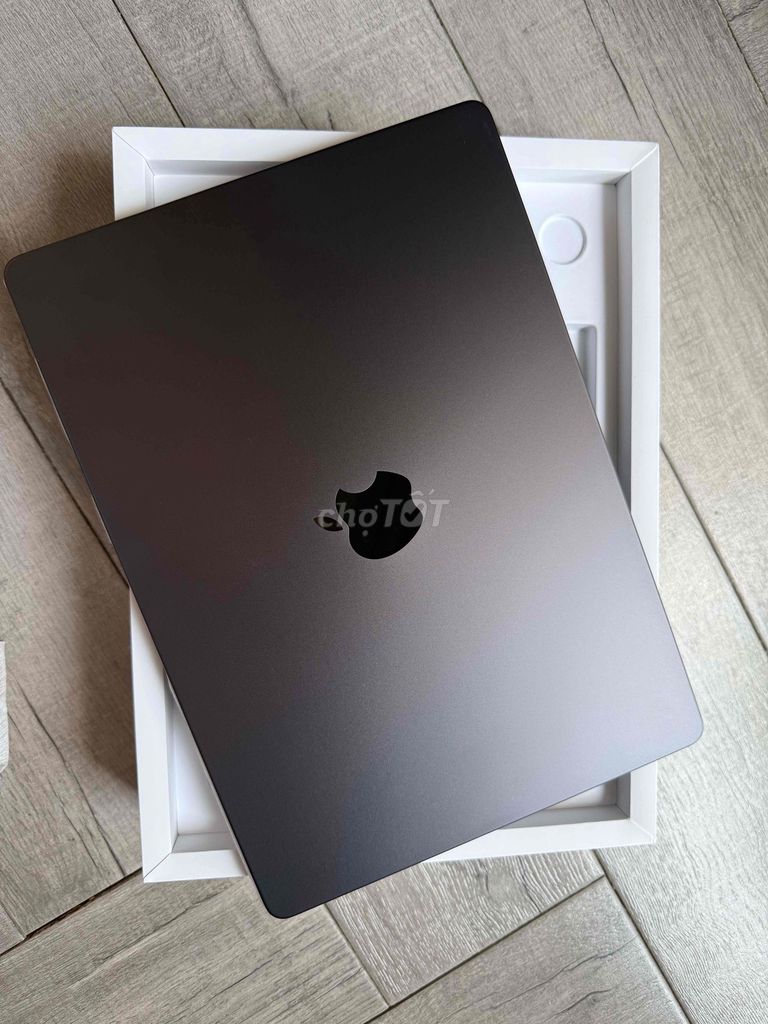 Apple MacBook Pro M5 14 inch 16GB/512GB còn BH 11T. Mua bán Laptop tại Thành phố Thủ Đức Tp Hồ Chí Minh được đăng bởi Nguyen Minh Tam hình 1