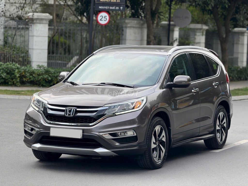Honda CRV 2.4 2016 cực đẹp. Mua bán Ô tô tại Quận Long Biên Hà Nội được đăng bởi PHÚC LÂM  AUTO hình 1