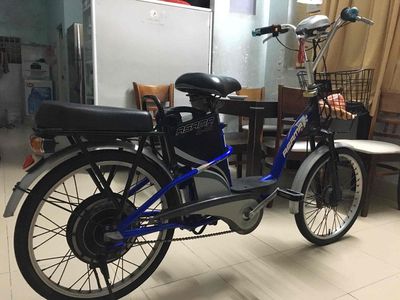 Mình đổi xe khác cho Con đi học nên bán lại !xe xe. Mua bán Xe điện tại Thành phố Cà Mau Cà Mau được đăng bởi Khang Võ