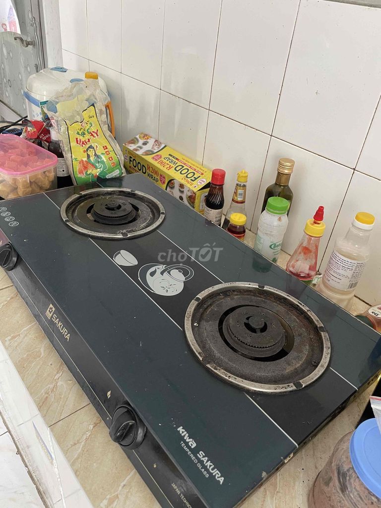 Bếp ga Kiwa Sakura Kính cường lực Đen + Bình ga. Mua bán Bếp, lò, đồ điện nhà bếp tại Quận 8 Tp Hồ Chí Minh được đăng bởi Tên chưa cung cấp hình 1