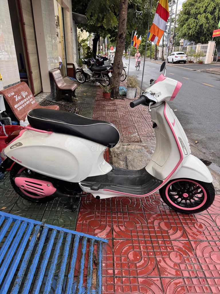 vespa sprint abs i-get. Mua bán Xe máy tại Thành phố Trà Vinh Trà Vinh được đăng bởi Cầm đồ Thành Ngân hình 5