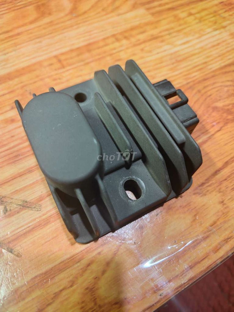 Cục sạc zin theo xe ex150. Mua bán Phụ tùng xe tại Thị xã Bến Cát Bình Dương được đăng bởi quân  hình 2