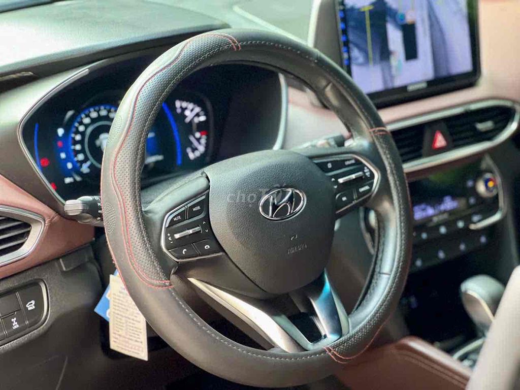 HYUNDAI SANTAFE 2.2D HTRAC PREMIUM AWD 2020 XE ĐEP. Mua bán Ô tô tại Quận Gò Vấp Tp Hồ Chí Minh được đăng bởi Ca Thị Thanh Huệ hình 6