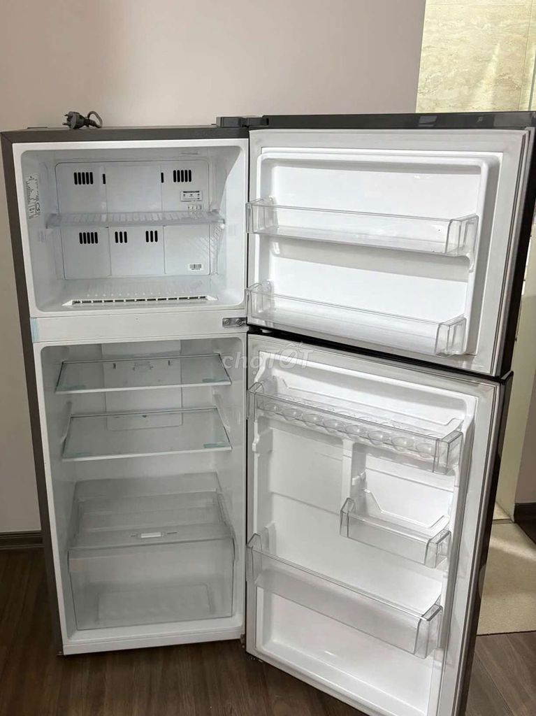 CHUYỂN CHỖ THANH LÝ RẺ Tủ lạnh LG GN-L205S 187 lít. Mua bán Tủ lạnh tại Thành phố Thủ Đức Tp Hồ Chí Minh được đăng bởi Bùi đình sơn hình 1