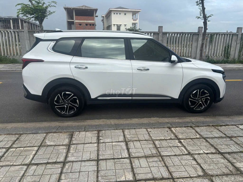 Kia Carens 2024 1.5G Luxury - 16000 km. Mua bán Ô tô tại Thành phố Quảng Ngãi Quảng Ngãi được đăng bởi Đặng Văn Viết hình 3