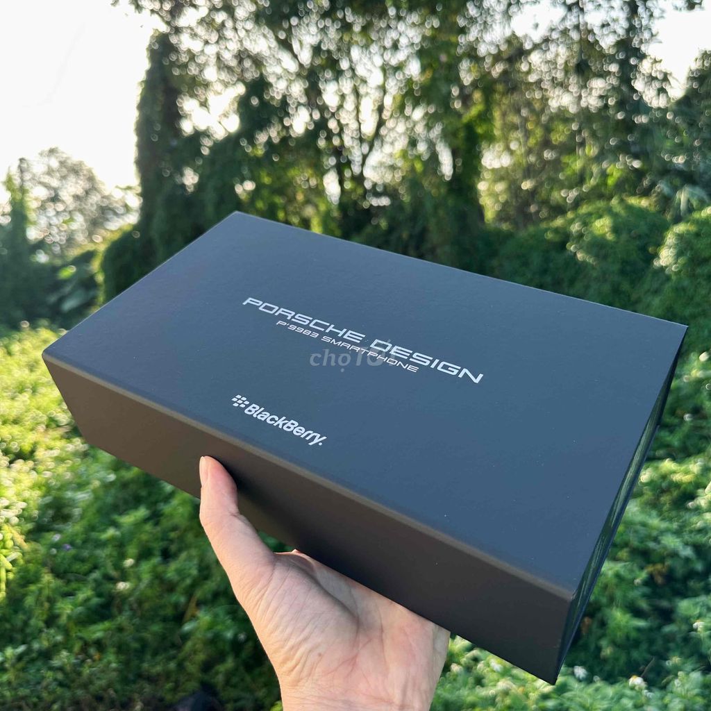 BlackBerry Porsche Design P9983 Carbon New Fullbox. Mua bán Điện thoại tại Huyện Krông Búk Đắk Lắk được đăng bởi XuanNguyen BBKey hình 1