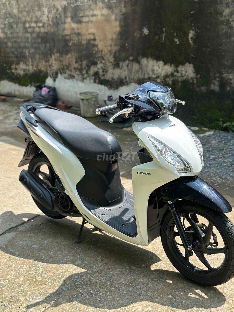 VISION 2018. Mua bán Xe máy tại Thành phố Bến Tre Bến Tre được đăng bởi Hoàng Linh  hình 2