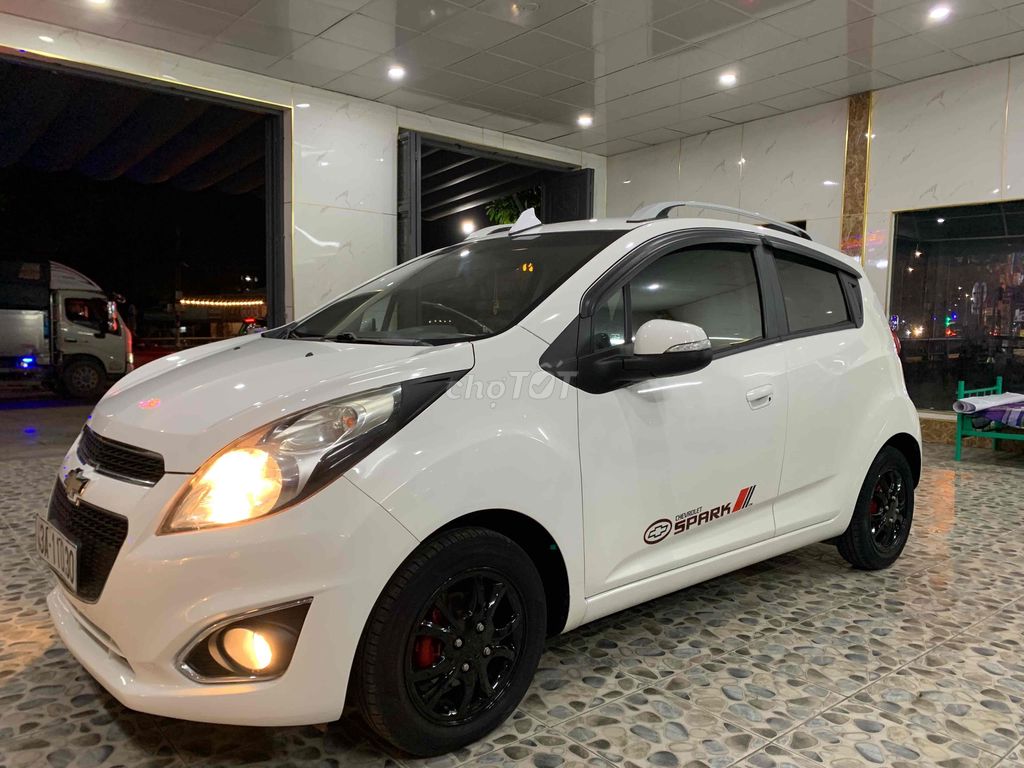Chevrolet Spark 2014 Ltz tự động. Mua bán Ô tô tại Quận Cẩm Lệ Đà Nẵng được đăng bởi Nguyễn Land hình 1