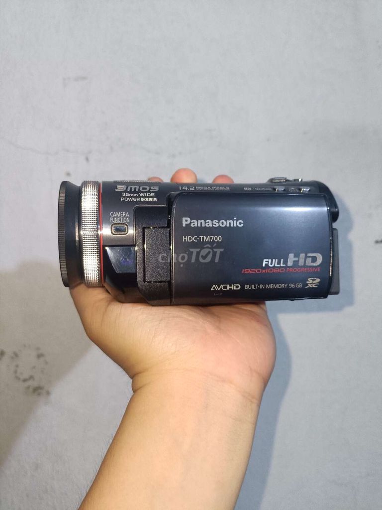 Máy quay phim Panasonic HDC TM700. Mua bán Máy ảnh, Máy quay tại Quận Nam Từ Liêm Hà Nội được đăng bởi Vô song hình 1