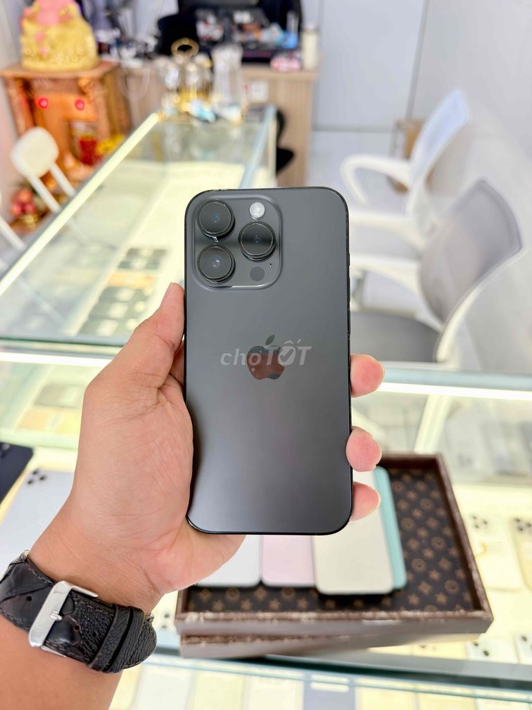 iPhone 14 Pro 128GB Đen 100%. Mua bán Điện thoại tại Thành phố Long Xuyên An Giang được đăng bởi Lý Apple hình 1