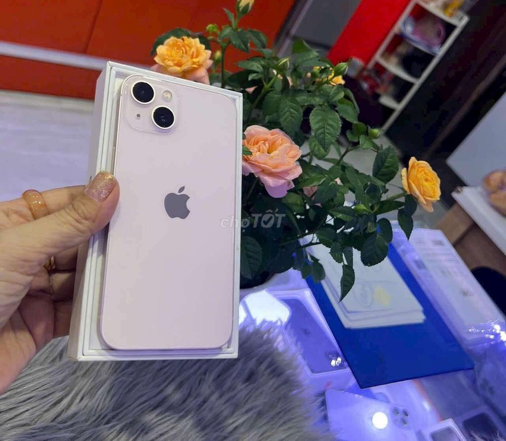 iPhone 13 hồng 256gb qtế mỹ pin 85% zin áp suất