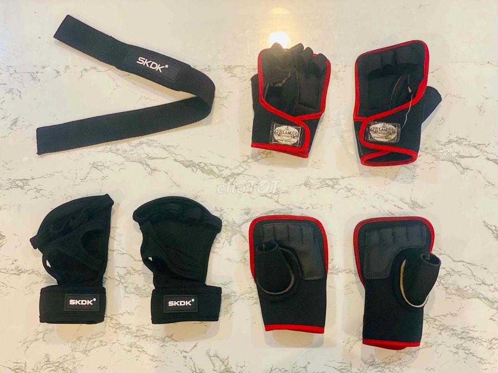 3 Đôi Găng tay tập gym SKDK Q7. Mua bán Đồ thể thao, Dã ngoại tại Quận 7 Tp Hồ Chí Minh được đăng bởi Hy Hy hình 1