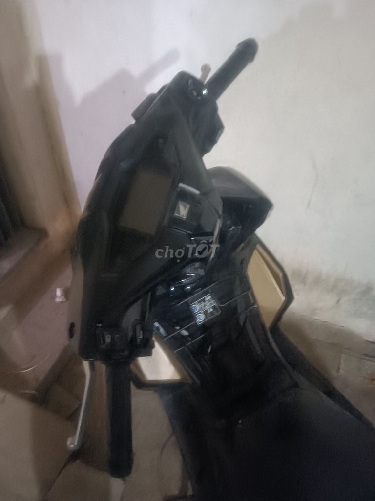 Xe ko đi đến. Mua bán Xe máy tại Quận Hoàng Mai Hà Nội được đăng bởi Nghĩa Lưu Tuấn hình 2