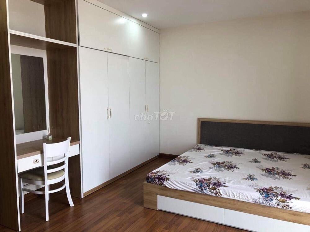 Cho thuê căn hộ Home City Trung Kính, 70m2, 2 ngủ, full nội thất