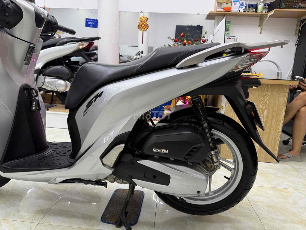 Honda SH 150 CBS 2019 Серебристый