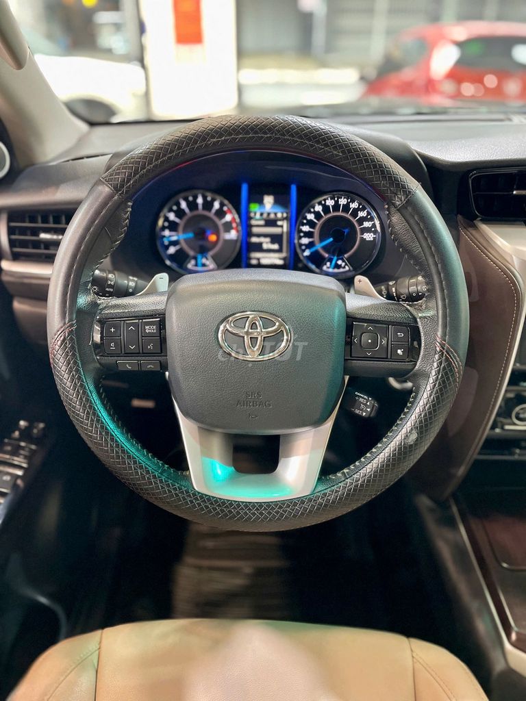 Toyota Fortuner 2018 2.7V 4x2 AT - 104999 km. Mua bán Ô tô tại Quận Tân Phú Tp Hồ Chí Minh được đăng bởi NAT Mẫn  hình 13