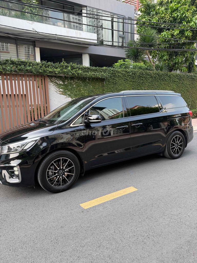 Kia Sedona 2019 photo 3