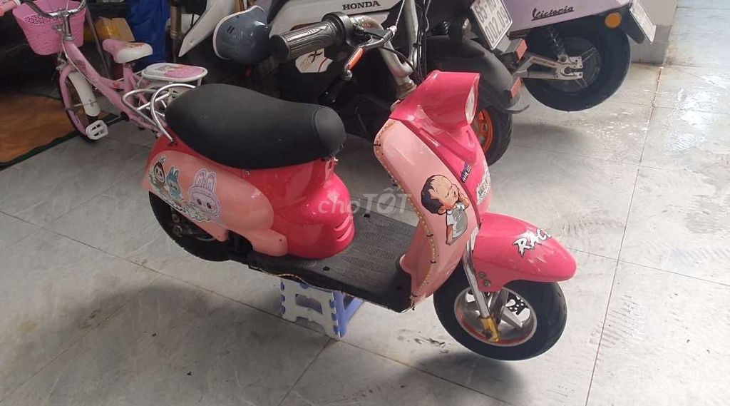 Vespa mini cho bé. Mua bán Xe điện tại Quận Ninh Kiều Cần Thơ được đăng bởi Nguyễn Đức hình 2