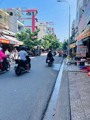 Nhà phố 60 m² · 3 PN · Đường Phạm Văn Bạch