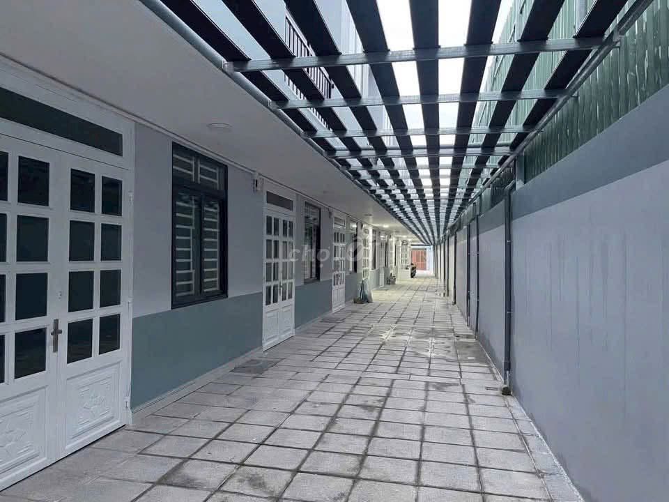 Cho thuê nhà liền kề 2PN Chánh Nghĩa, Bình Dương